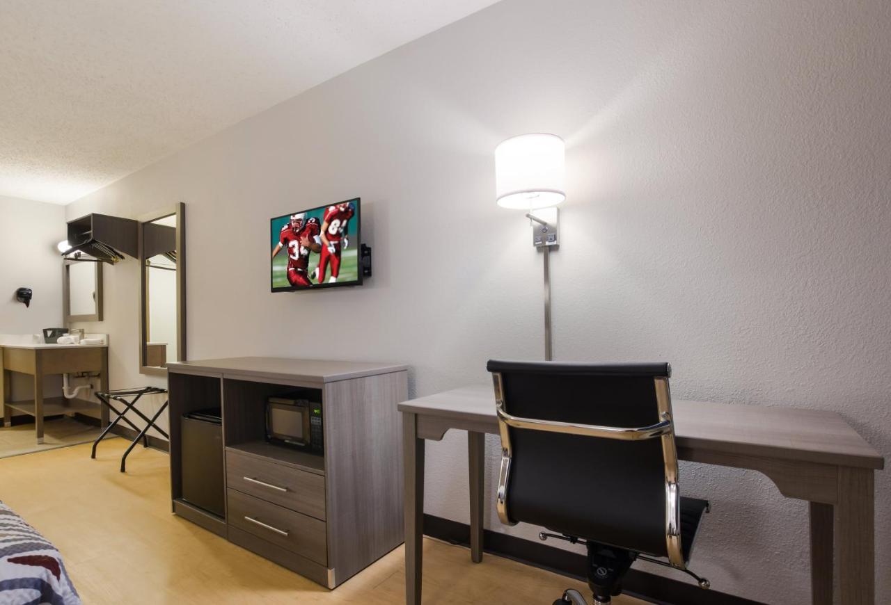 Red Roof Inn Lawrenceburg Εξωτερικό φωτογραφία