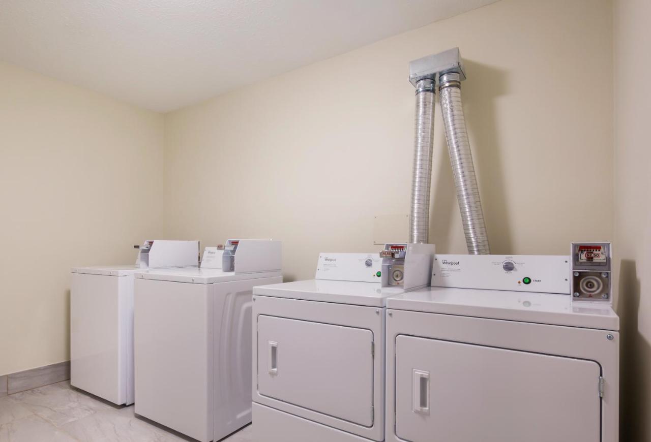 Red Roof Inn Lawrenceburg Εξωτερικό φωτογραφία