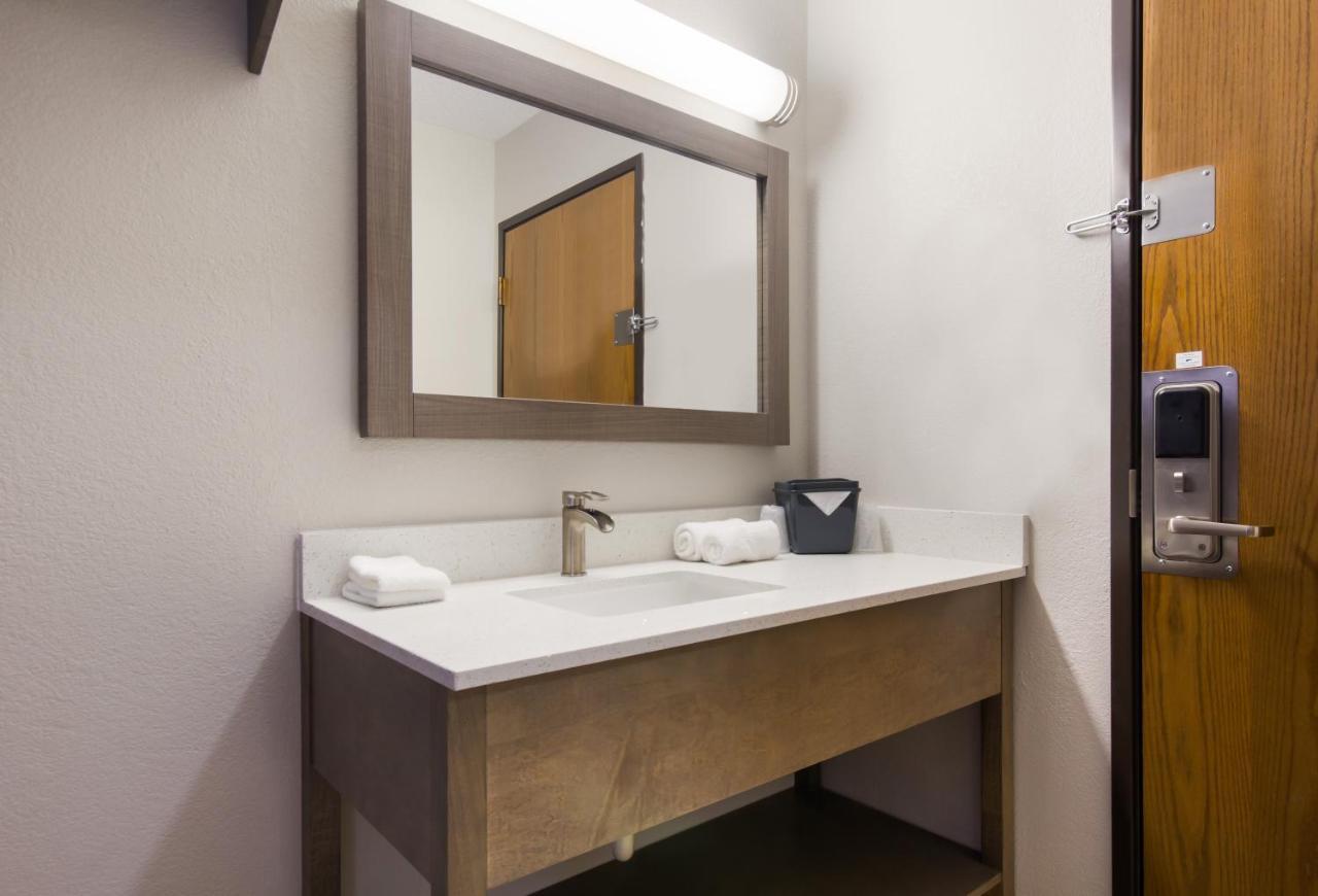 Red Roof Inn Lawrenceburg Εξωτερικό φωτογραφία